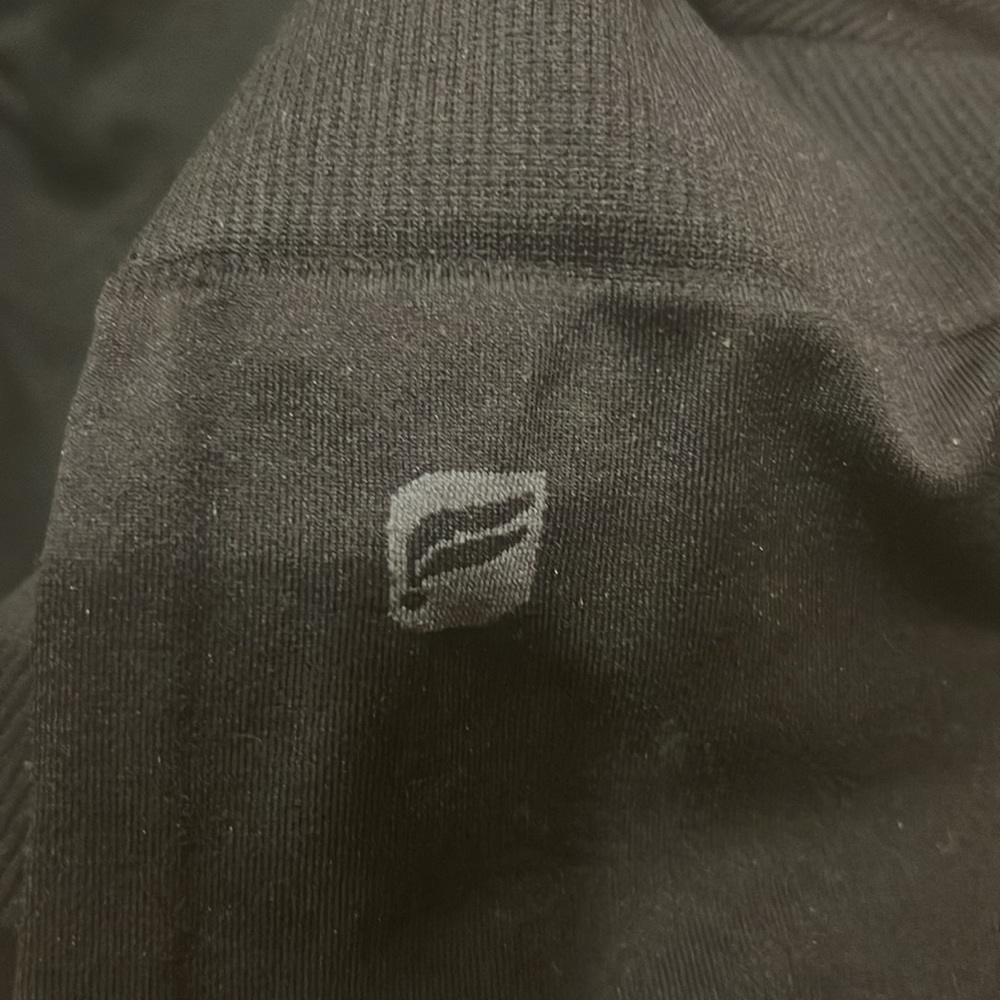 Fabletics Set Large - image 2